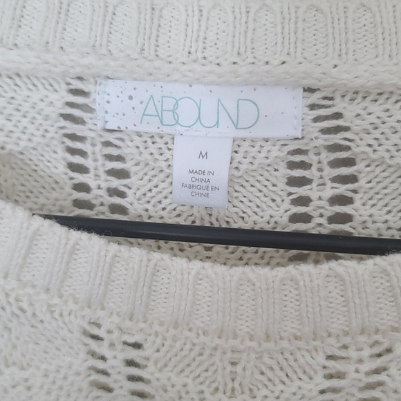 Abound Crewneck Ivory and Lime Green Sweater NWT - Picture 3 of 6